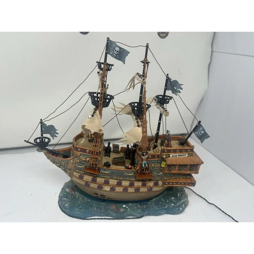 Lemax Spooky Town Galleon Pirate Ship WORKS  NEEDS MINOR  REPAIR  34760 Vtg